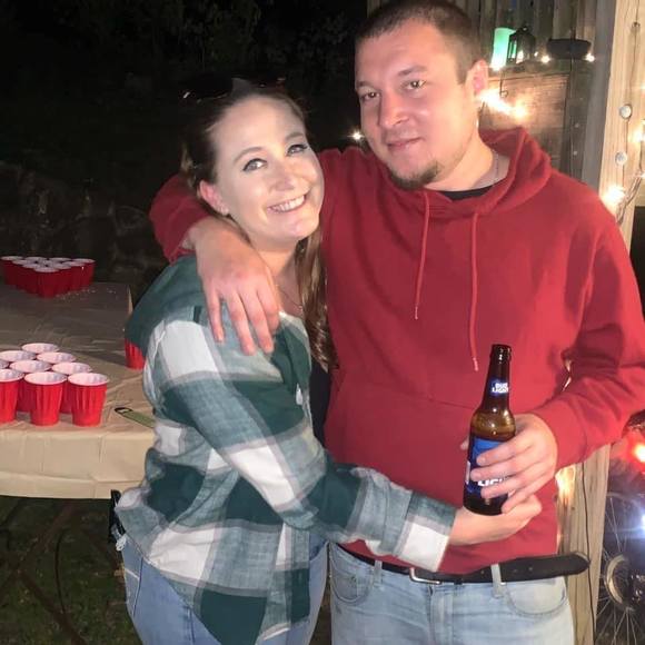 Meet your Posher, Ali - Picture 1 of 1